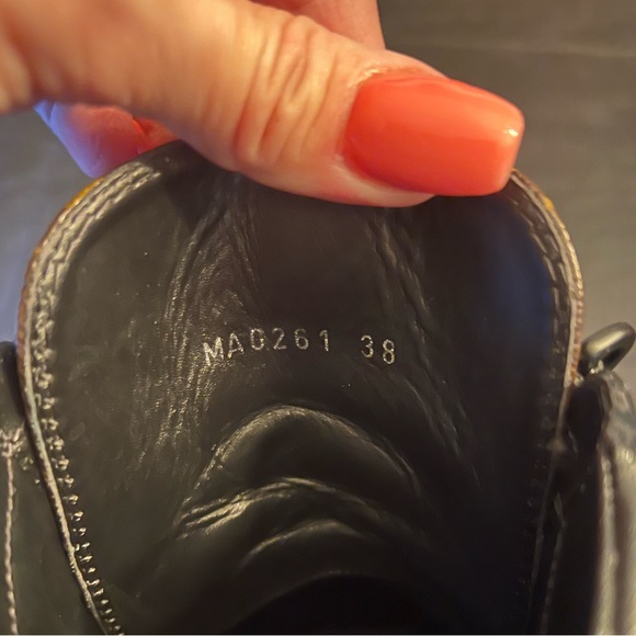 Authentic Louis Vuitton Laureate Platform Desert Boot - Picture 11 of 13